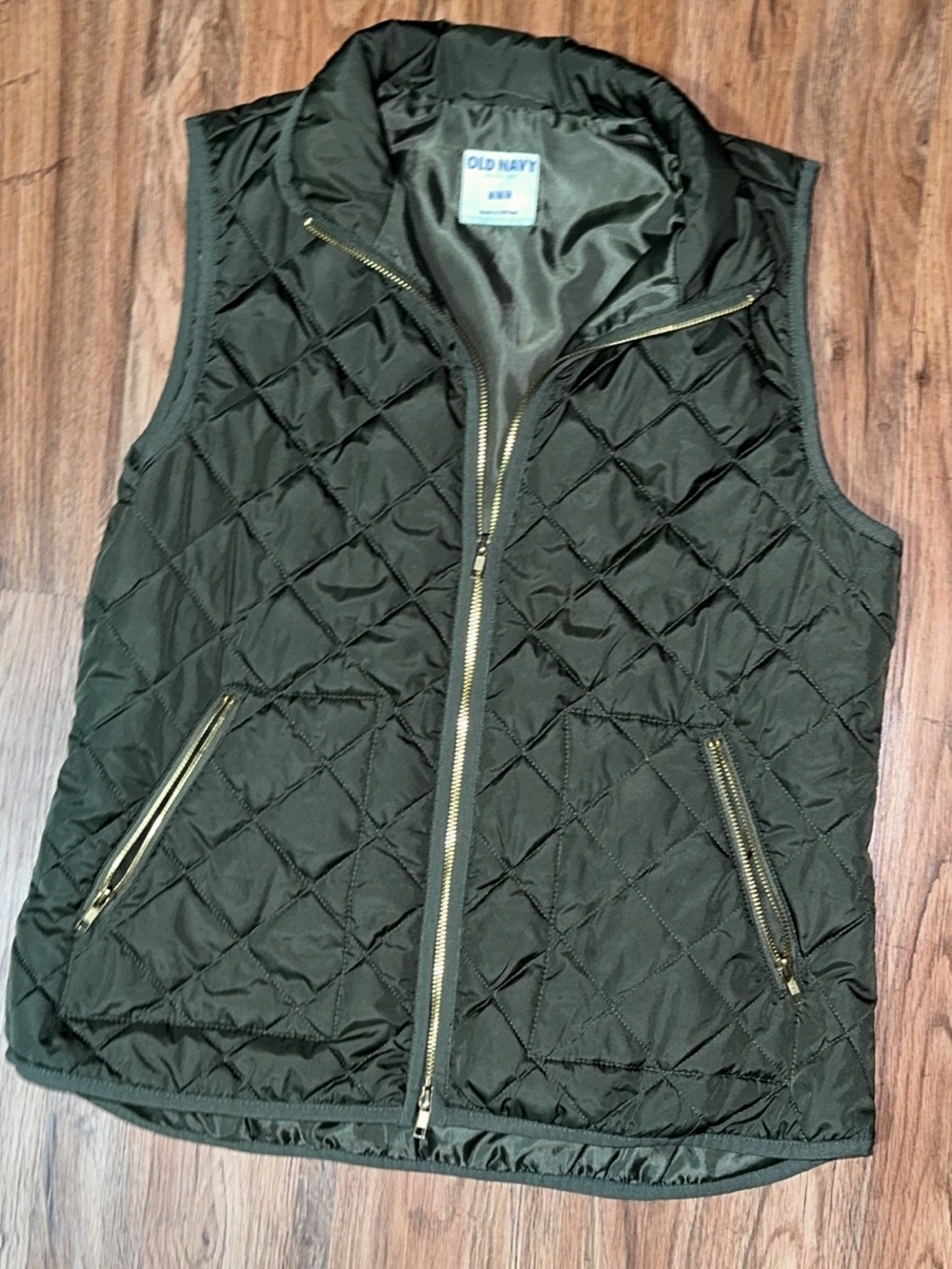 Green Old Navy Quilted Diamond Puffer Vest